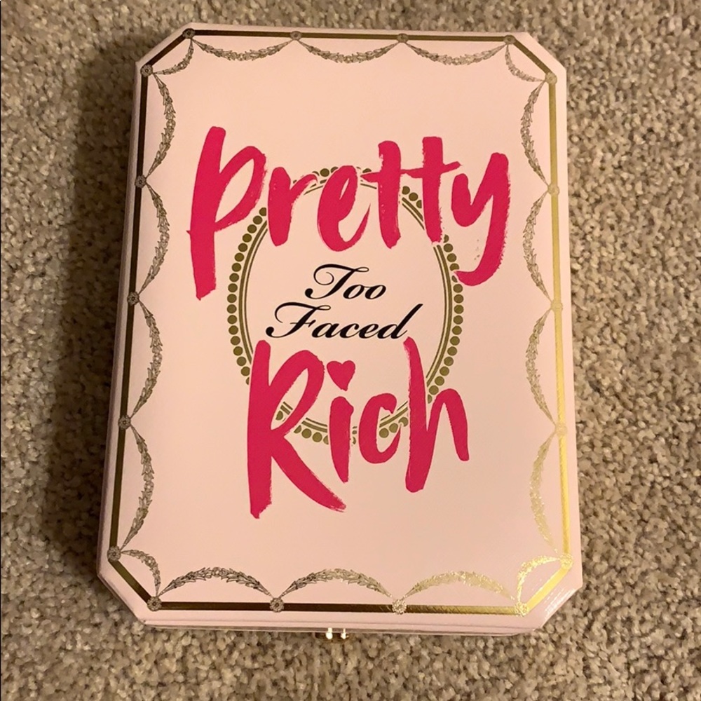 Too Faced Pretty Rich Eye Palette